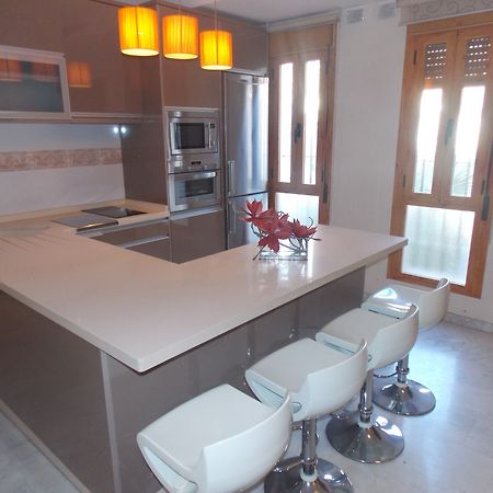 Apartamento Alfonso XII กอร์โดบา ภายนอก รูปภาพ