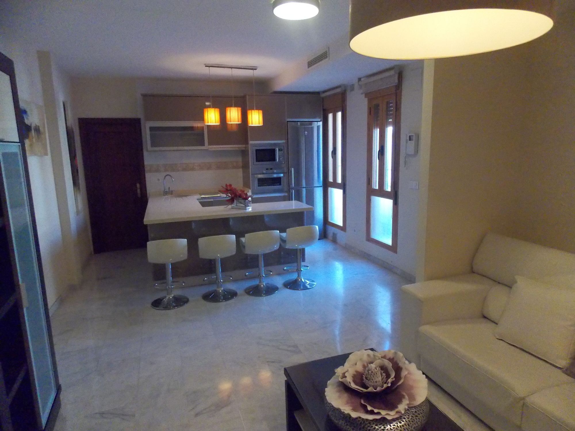Apartamento Alfonso XII กอร์โดบา ภายนอก รูปภาพ